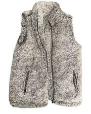 Altar'd State Light Grey Sherpa Vest Size Small