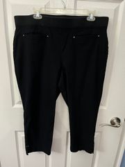 Size xL Black Capris With Wide Elastic Waist Band