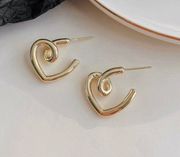 18K Gold Plated Love Heart Stud Earrings for Women