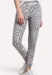 Chaser Women's White & Gray Cozy Animal Print Cut Out Back Leggings. Medium. NWT