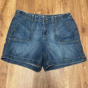 Eddie Bauer Womens Jean Shorts Denim Stretch Cotton Size 10 Flat Front Chino