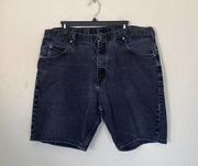 Wrangler Vintage  90s Loose Fit Boyfriend Midi Jean Shorts in Black