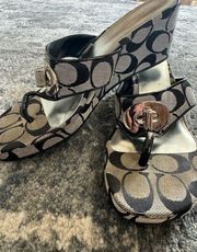 Coach Sandals Size 7