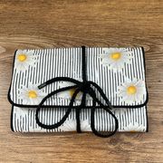 Vintage Oscar de la Renta White Daisy Travel Toiletry Bag