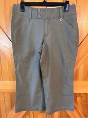 Dockers Stretch Capri Pants Womens 4 Flat Front Straight Leg Casual nwt (3084)