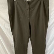 ZARA NWT:  dress pants with Flare leg with hook & eye closure on pant leg-size XL