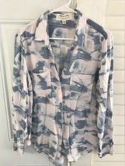 Anthropologie Cloth & Stone blue and white lightweight button down long sleeve