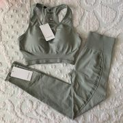 Women’s Medium  Renew Seamless Sports Bra & Leggings Set Mud Green NWT