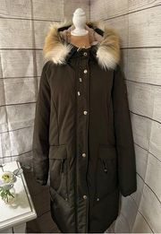 OLIVE GREEN NWT PUFFER COAT NWT