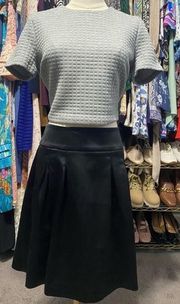 White House Black Market Black Pleated Mini Skirt. (Size 2) Preloved.