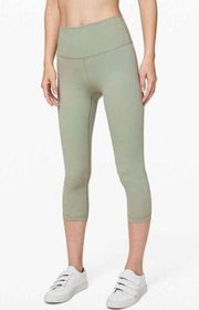 Lululemon  Womens 2 Green Wunder Under High Rise Cropped Leggings