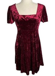 To be Spoiled Crushed Velvet Skater Dress M Maroon Red Tie Back Short Sleeve