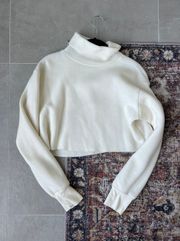 CROPPED SWEATER