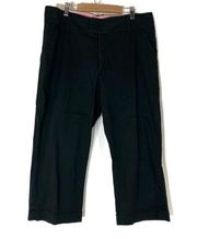 Lee | Black Capri Just Below The Waist Cotton 14