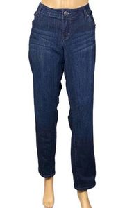 TORRID “Boyfriend” Vintage Stretch, mid-rise jeans. Size 16 Regular. EUC