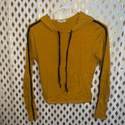 Yellow Kill bill cropped hoodie size S