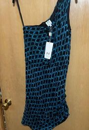 Halston Heritage | New York | dress | size 8 | knee length | 100% silk