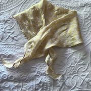 LC LAUREN CONRAD Daisy print scarf