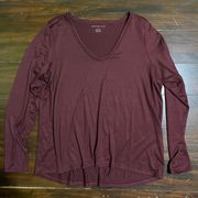 American Eagle AE Plush Scoop V-neck Tee