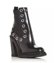 NEW Alexander McQueen Tread Grommet Embellished Boots Black Size 39.5 MSRP $1290