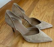 Vince Pointed Toe Tan Suede Pumps Size 9