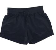Z by Zella Womens Cuffed Pocket Nylon Shorts Black Medium