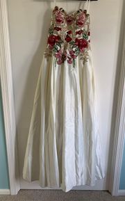 White Prom Dress With Floral Embroidery 