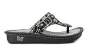 Algeria By PG Lite Vanessa Women’s Leather Floral Sandals Silver Gerber Size 10