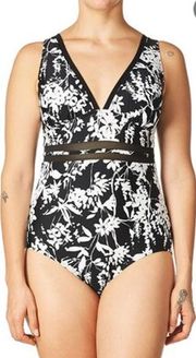 Tommy Hilfiger One Piece Women's Floral Print Swimsuit Black & White 16 NWOT