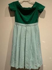 Modcloth  green retro look empire waist midi dress size medium