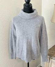 C&C California Wool Gray Confetti Turtleneck Sweater w/ ribbed detail