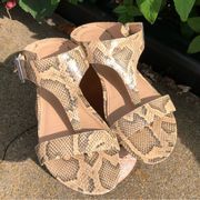 Kenneth Cole Reaction Great Buckle Python T-Strap Low Wedge Sandals Size 8