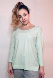 *NWT* Mint Long Sleeve