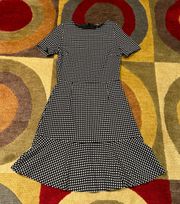 Plaid Gingham Print Black and White Short Sleeve Ruffle Dress Size Medium