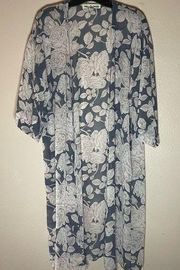 Wallflower Floral Kimono