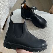 NEW Blundstone #558 Classic Chelsea Boots - Black