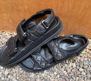 Hiranni black sheep quilted sandals