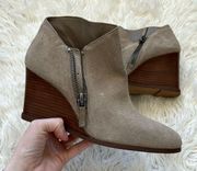 1.State Taupe Kaleb Wedge Bootie