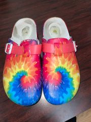 Tie Dye Happy Clog Size 40