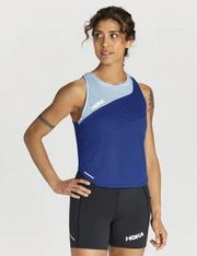 HOKA GLIDE TANK TOP WOMEN SIZE S BLUE SLIM FIT LIGHTWEIGHT RUNNER SWEAT-WICKING