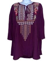 Andree by units embroidered burgundy tunic blouse size‎ M