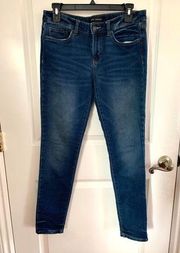 3/$15 Joe Fresh Ultra Slim Low Rise Denim Jeans in Medium Wash