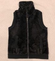 Cable & Gauge Faux Fur Black Lux Vest Size Small