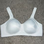 Vanity fair bra wireless 38C white breathable everyday comfortable