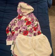 NWT Victoria’s Secret floral Lounge Set - M