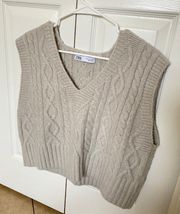 Cableknit Vest