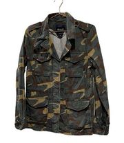 Madewell Army Print (camo) button up jacket. Women’s size medium.