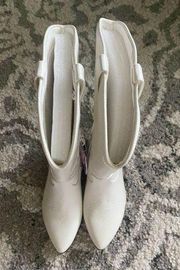 NWT white cowgirl boots