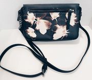 Simply Vera Vera Wang Crossbody Purse