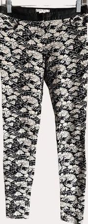 Willow & Clay Floral Print Crinkle Low Rise Skinny Pants Faux Leather Trim 2